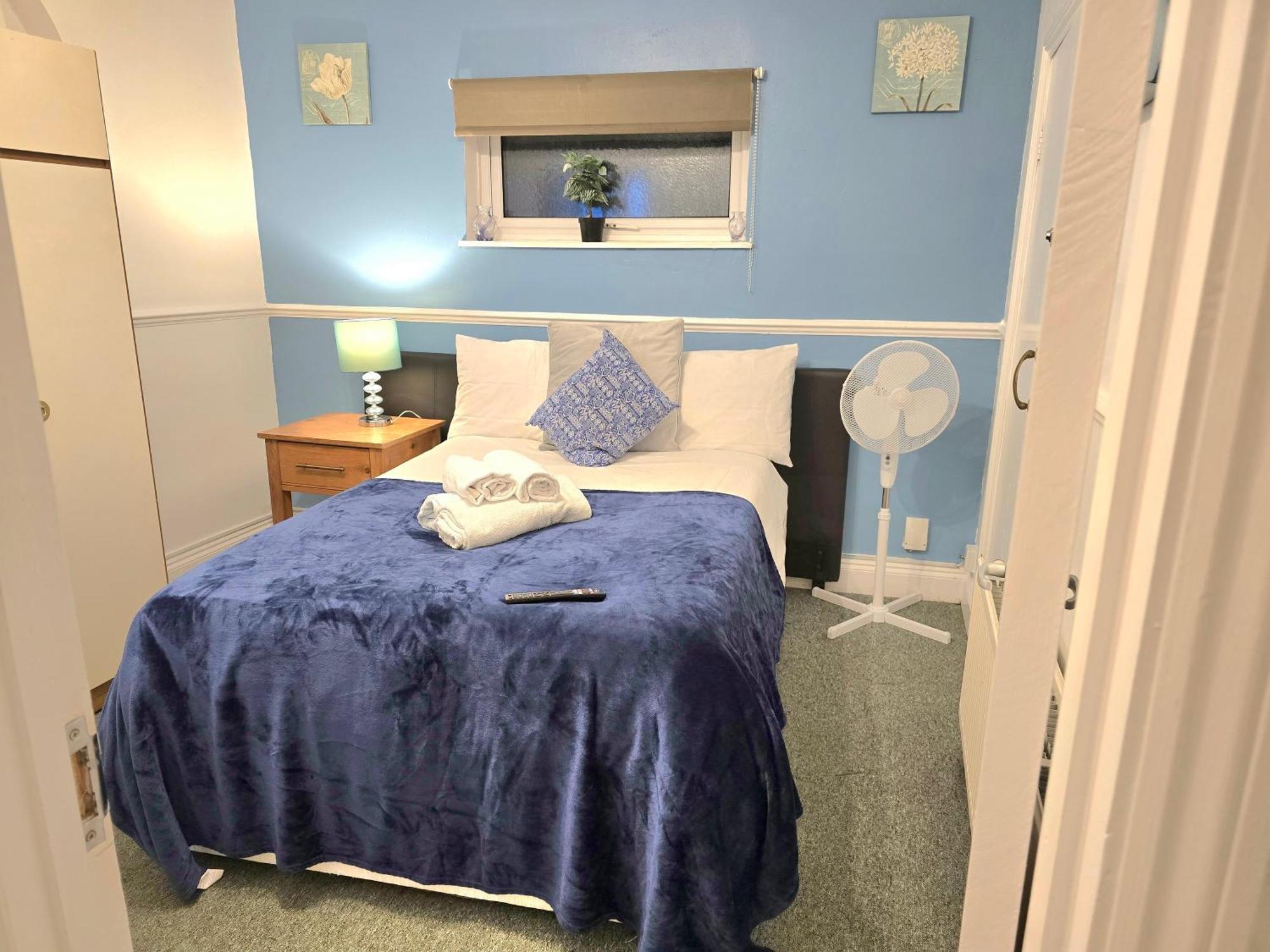 Gillings Villa -Perfect For Long & Short Stays Gillingham  Exteriér fotografie